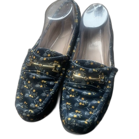 CAbi Carnaby Women's Blue Floral Velvet Loafer Shoe Size 9 Work Casual Career - Picture 10 of 16
